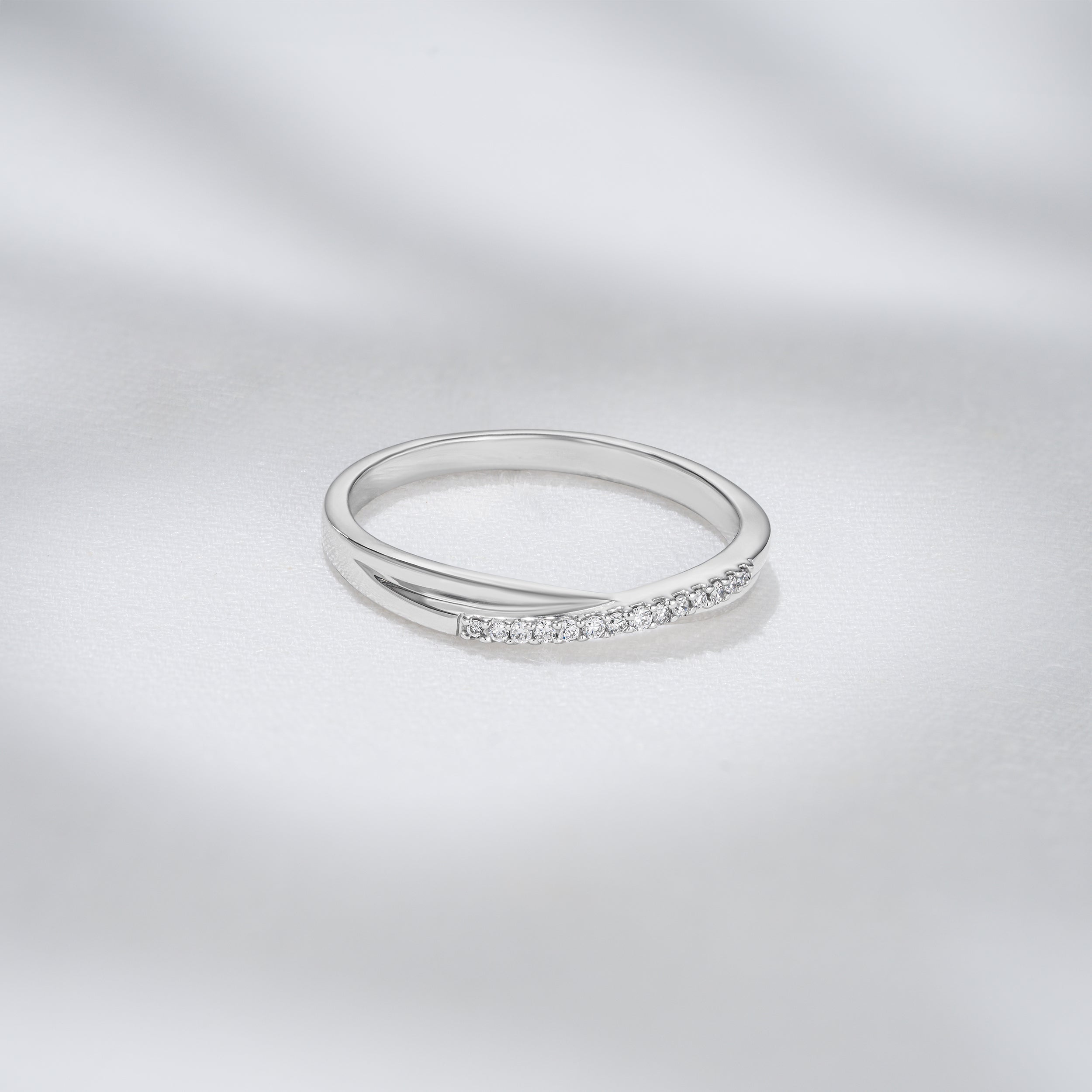 Lab Diamond Half Eternity Wave Ring 0.05ct in 925 Silver